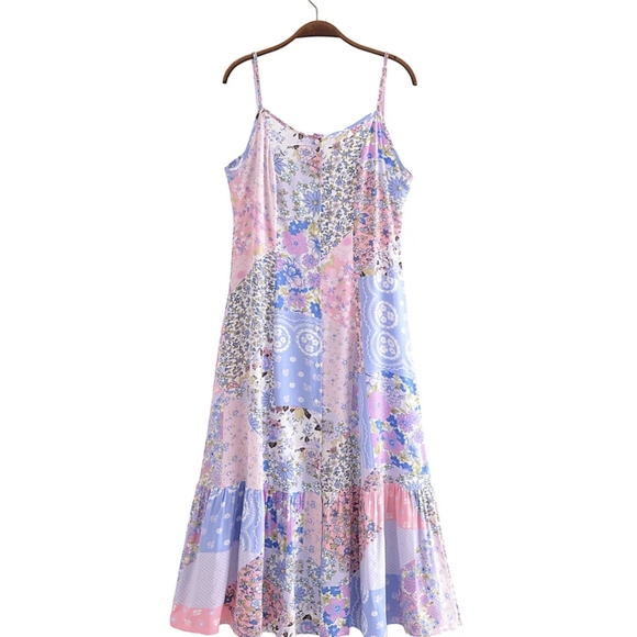 Dress - Picture 1 of 4